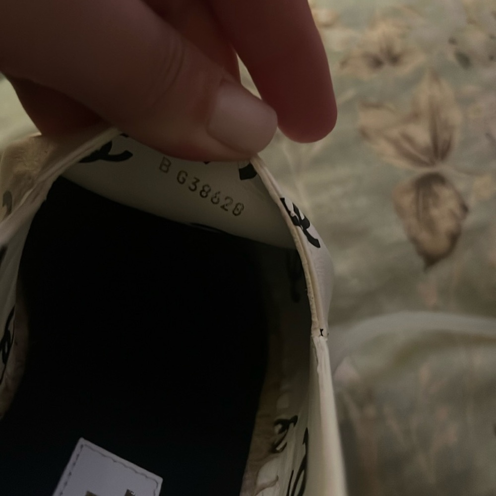 Authentic Chanel leather espadrilles - Picture 7 of 8